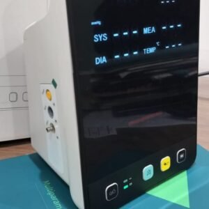 3 para Monitor Yonker